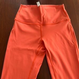 Lululemon Wunder Under 25” Leggings